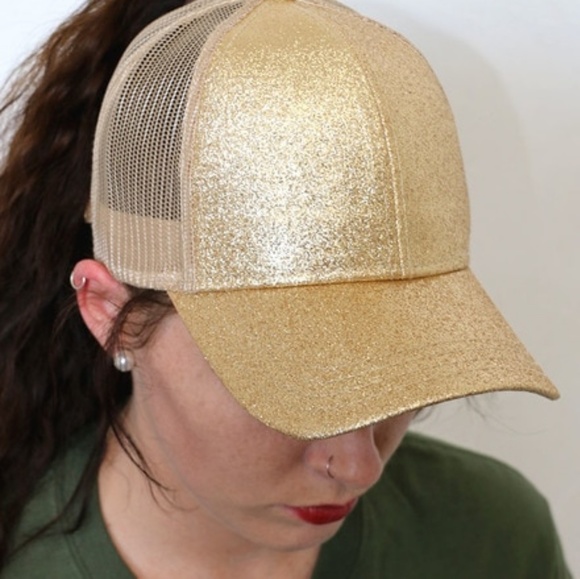 Shimmer CC Ponytail Hat - Picture 4 of 5